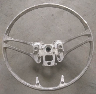سعر جيد Bushing Car Steering Wheel Frame CNC Magnesium Auto Parts Tapping الانترنت